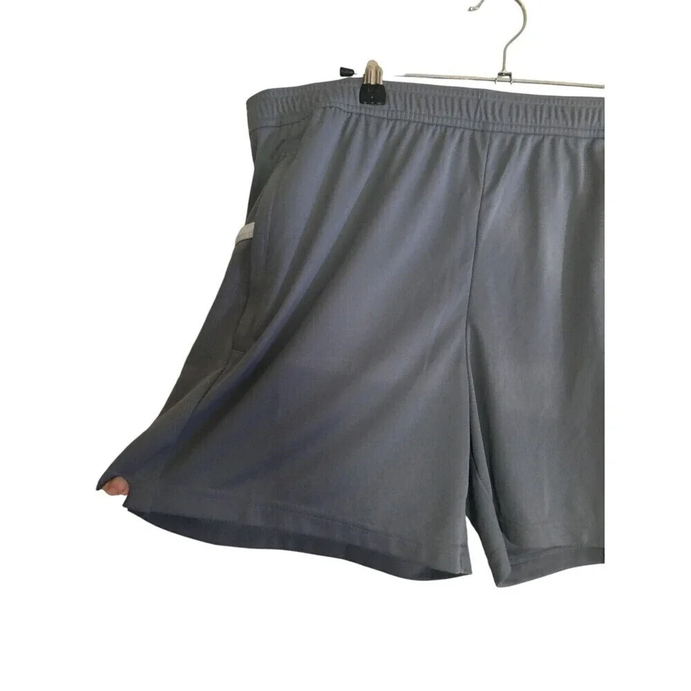 Adidas Athletic Shorts Women's Size XL Gray Aeroready Show Running
